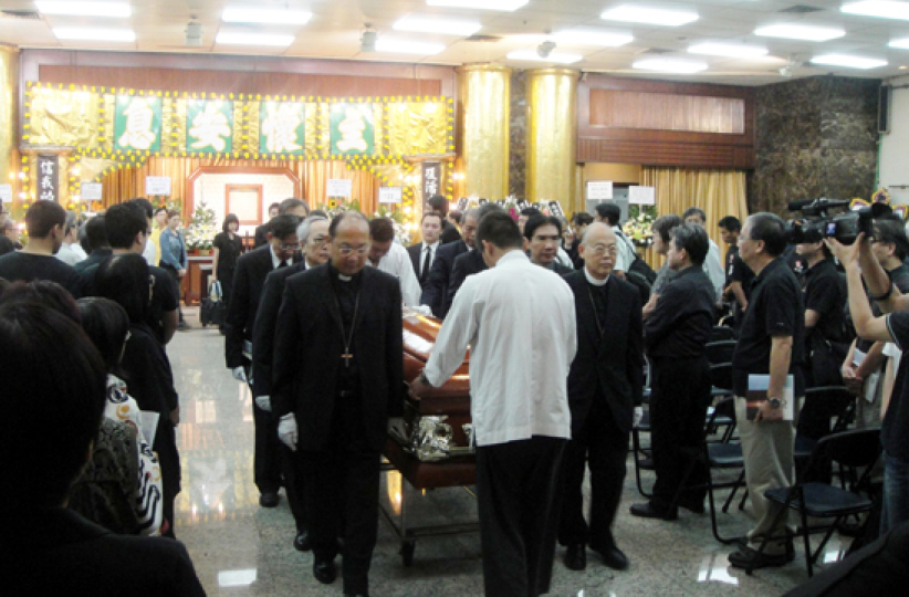 二百多人送別陳保羅牧師 鄺廣傑慰勉學效「福音戒毒」精神