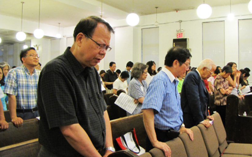 唐崇榮紐約佈道大會以禱告挑旺眾華人教會