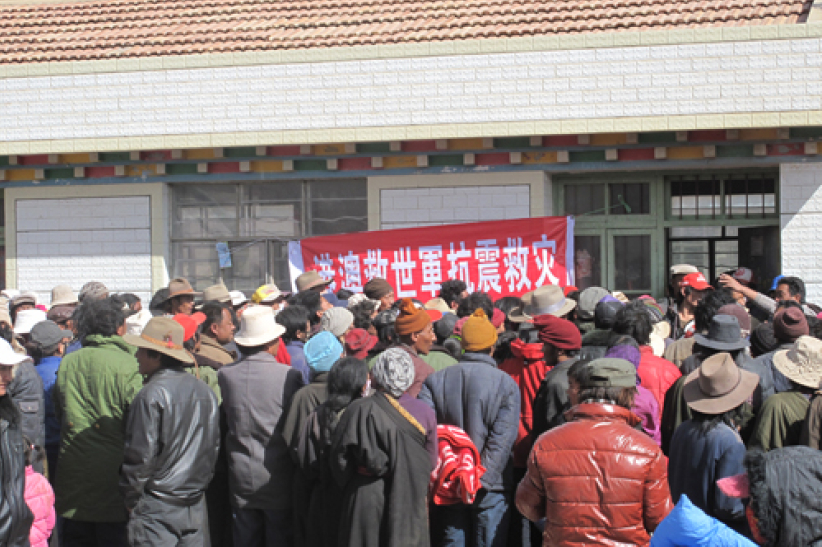 救世軍6千張摺床送青海災民抗嚴寒 