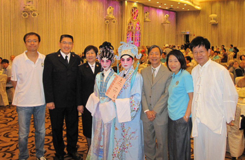 「心好月圓」捐助 長者露宿者快樂共渡中秋