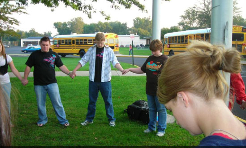 美國校園禱告運動再現 二百萬青年求復興