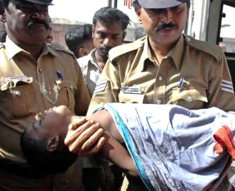 亞洲百年大地震過萬人死亡 國際社會紛紛提供援助