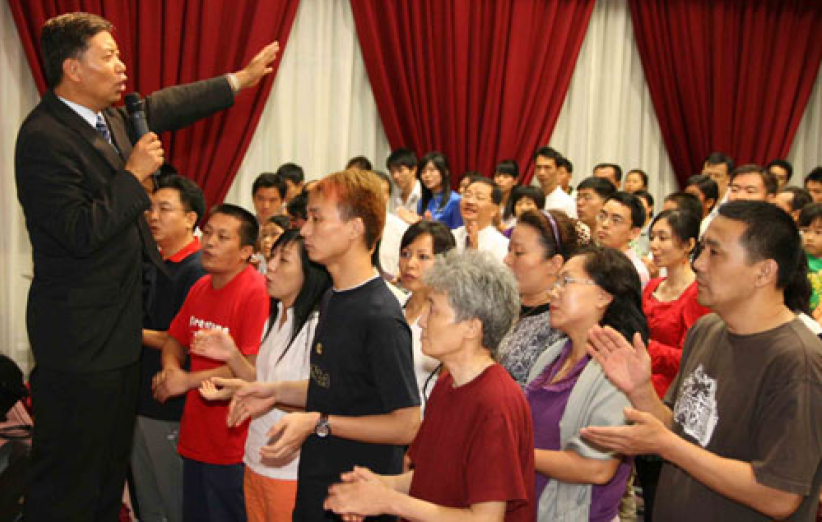 新加坡豐收華夏教會開堂 創歷史先河 