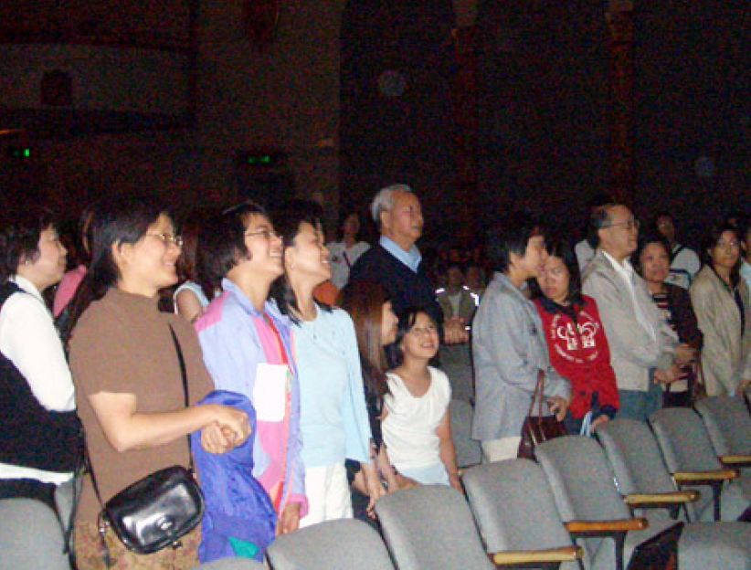 林以諾牧師吾男吾女楝篤笑福音聚會 • 加拿大滿地可之行收穫豐盛