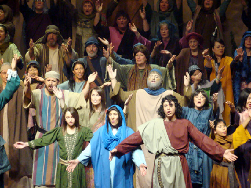 加國大型聖誕歌舞劇上演 提醒動蕩不安時代保持確信