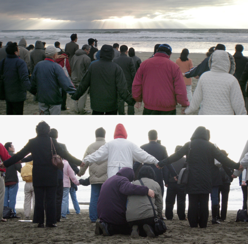 上百传道人旧金山海边远眺神州为祖国献祷告