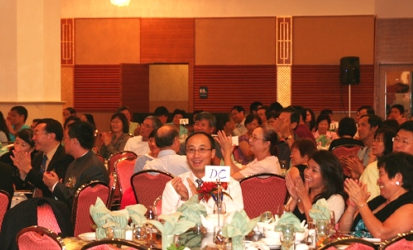 美國文更「情繫中國育幼苗」籌款宴圓滿舉行