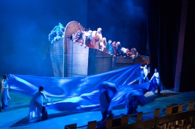 「方舟東遊記」慈善首演順利舉行 藝人傾力演出 