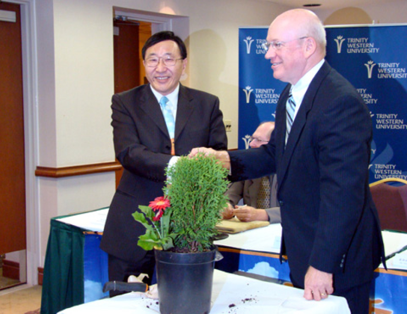 加國「文更」 設獎學金 培育華裔子弟品格