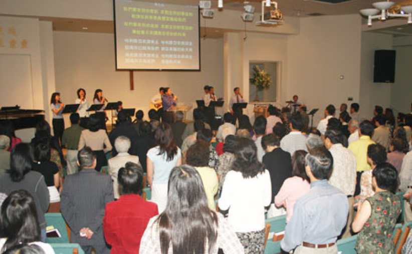 龍維耐醫生赴美國聖地牙歌掀起信徒「宣教心」熱潮