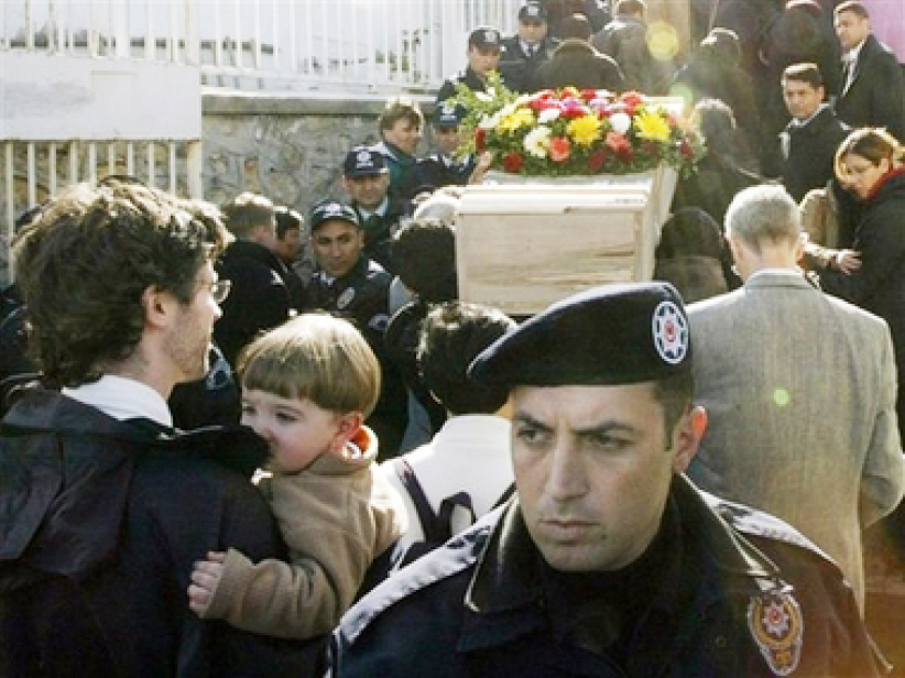 土耳其殉道德國宣教士擧殯 生命故事永被懷念