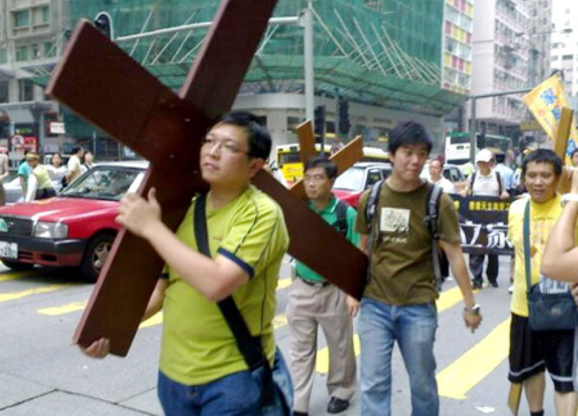 逾600人游行要求政府制订最低工资