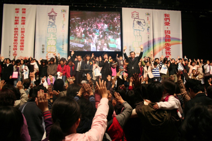 啓智敏兒、蔡元雲見證「人可以向神禱告」