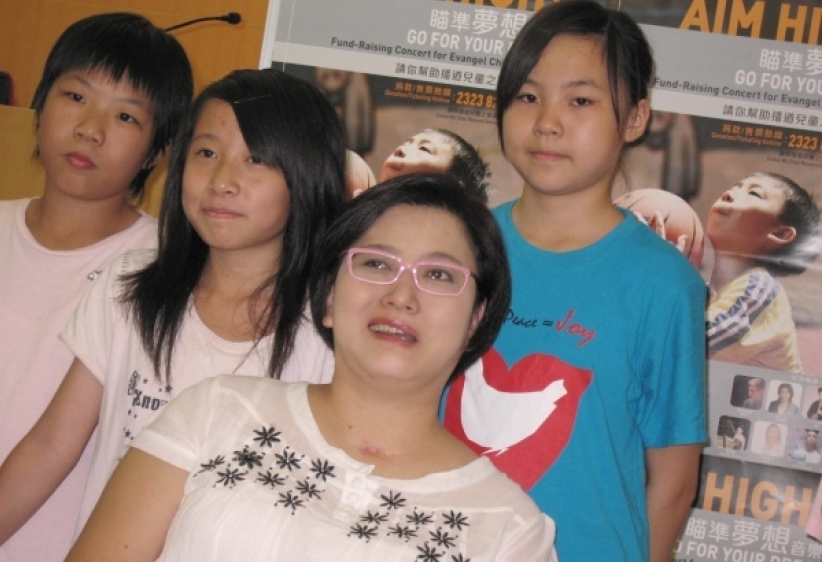 凤凰卫视前女主播刘海若：是爱的力量