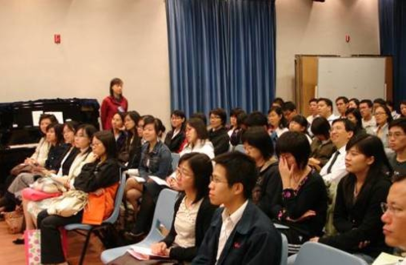 浸會大學福音真理談 尋道者提問熱烈