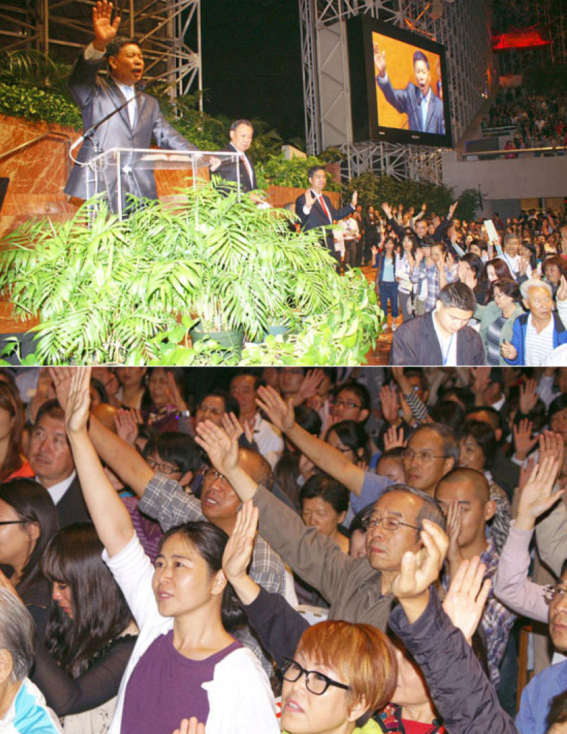 華人佈道家張伯笠水晶大教堂佈道  逾300人信主