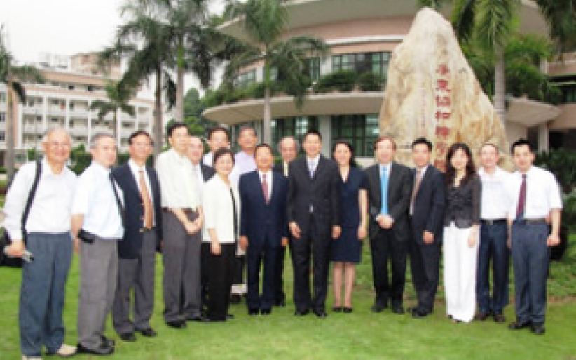 「中國麥當勞之父」朱源和協和神學院佈道 近百人信主