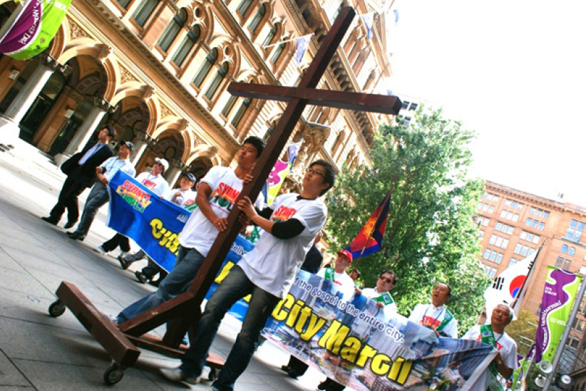 「悉尼聖城大遊行」五百人參加 為城市帶來亮光 