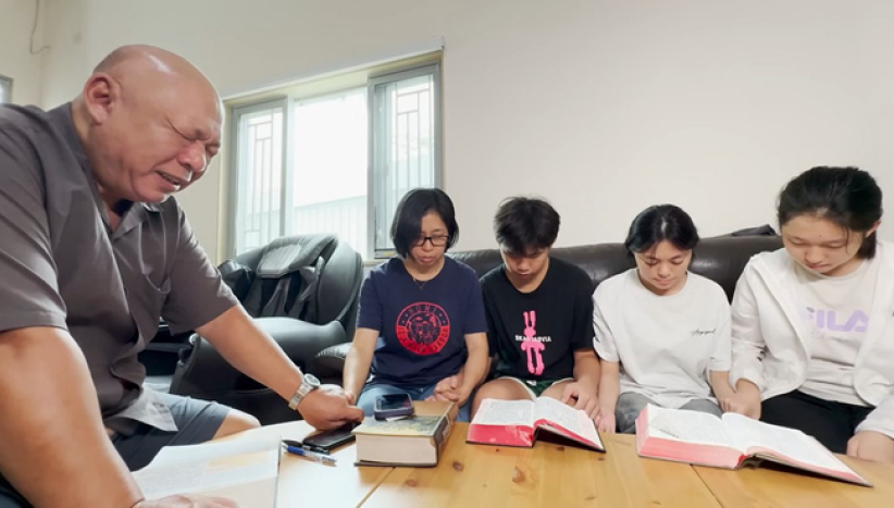 从毒海狼人到得人渔夫 陈子明牧师传奇人生  