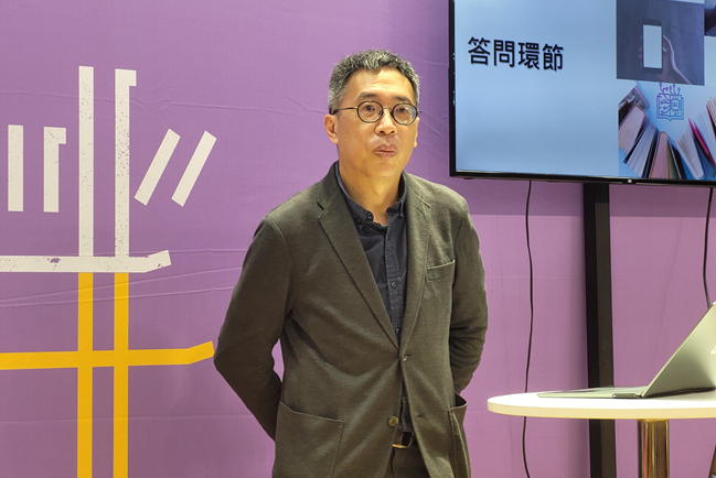 基督徒閱讀習慣調查：九成仍讀紙本書 對AI輔助有期望