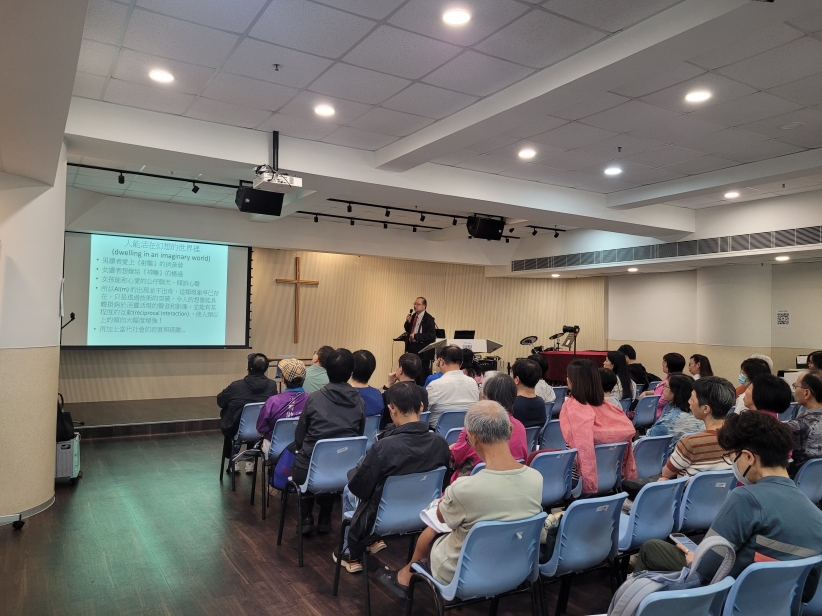 關啟文人格主義性哲學角度剖析「AI性愛機械人」危機