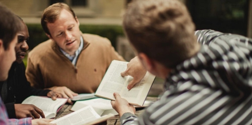 美國聖經公會：閱讀聖經促進愛與慷慨的行為 