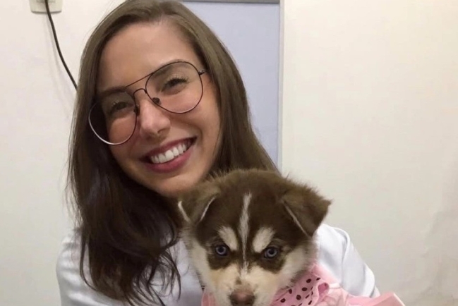 稱「手術和激素無法改變真實性別」遭訴的巴西女醫學生獲判無罪