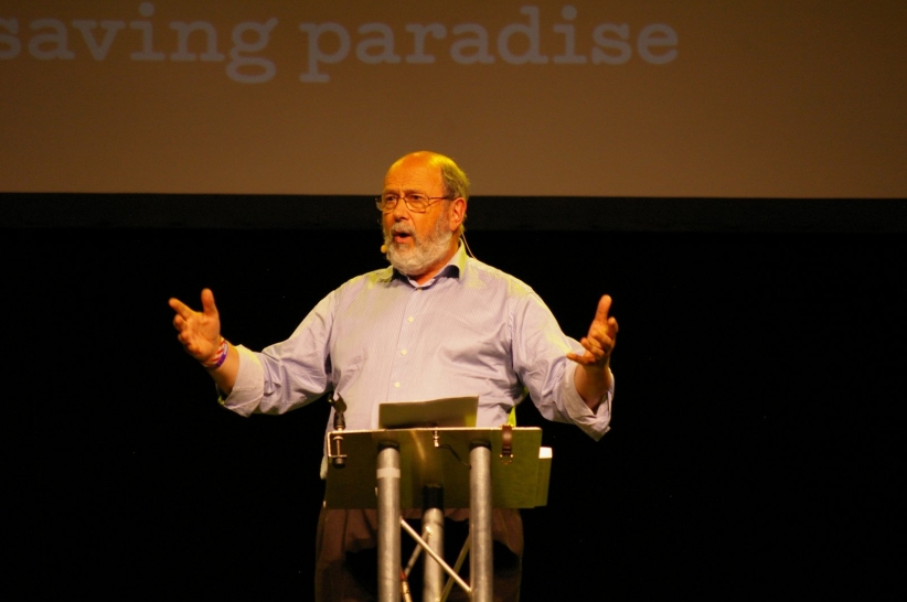 英國新約學者賴特(N.T. Wright)於公開活動中發表演說