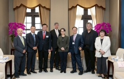 國際基甸會致贈第25億本紀念聖經　副總統蕭美琴代表接受