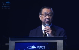 馮浩鎏牧師於第十屆世界華福大會第二天釋經講道