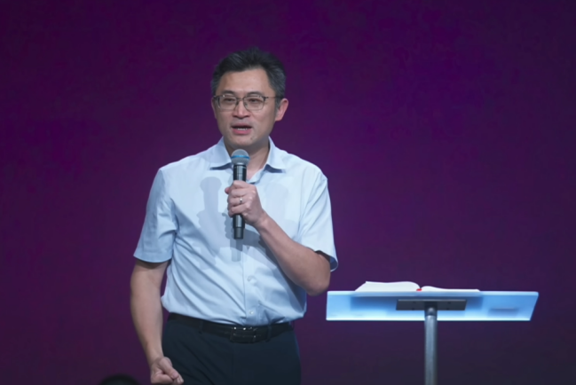 紙板上的三個凹洞：連加恩談禱告如何鍛造屬靈兵器