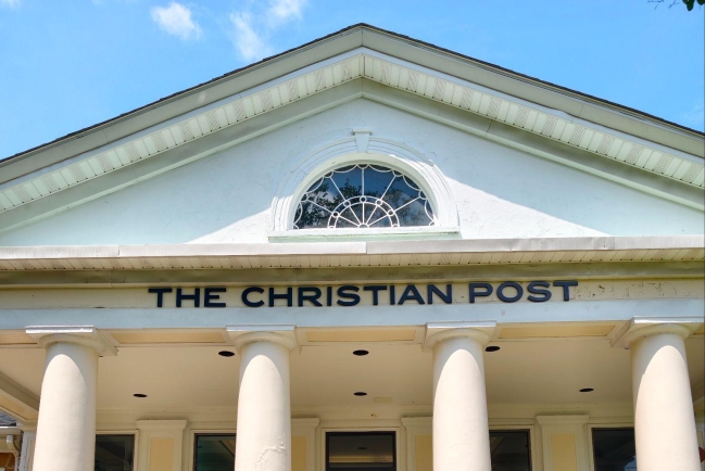 本報訪問團參觀夥伴媒體事工Kenosis Media及The Christian Post大樓
