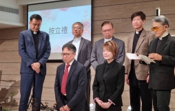 王玫牧師按立
