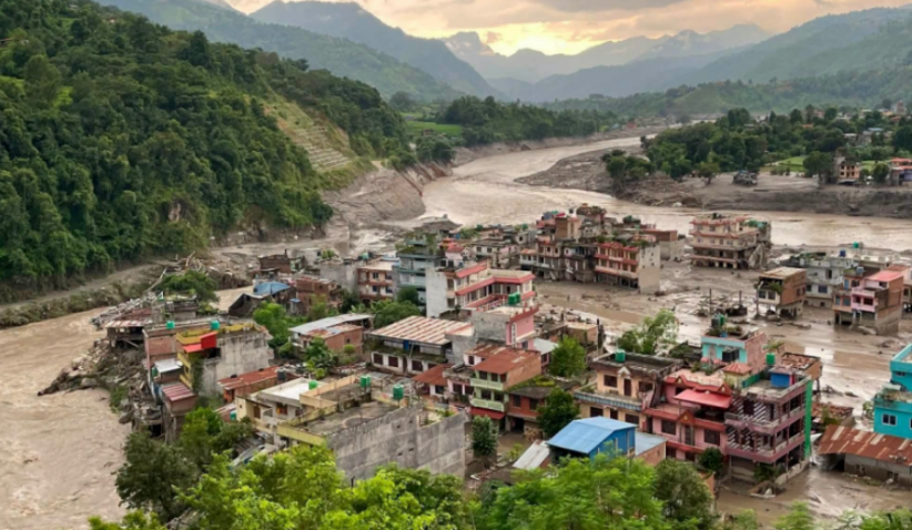 尼泊爾努瓦科特區在 2026 年 8 月的毀滅性暴雨洪災後遭受重創