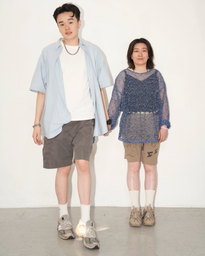 馮穎琪和20歲的兒子合影