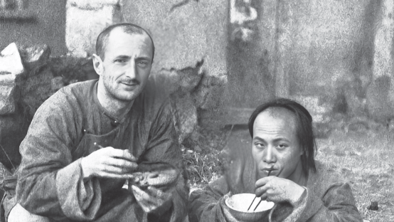 與中國人同吃同住如同一族的宣教士何斯德