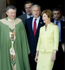 美國大選拉票到尾聲 布殊克里教堂拉選民