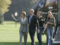 美國大選結果：喬治布殊連任