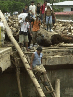 颱風襲擊菲律賓 千餘人死亡或失蹤