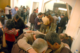 伊聖城發生的爆炸事件 信徒求平安