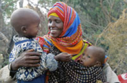 2005世界健康日「重視每一位母親和每一個兒童」