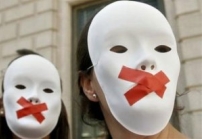 西班牙國會週四通過同性婚姻合法化