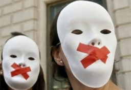 西班牙國會週四通過同性婚姻合法化