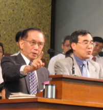 第二晚奮興會 • 盧家駇牧師激勵信徒做「教會擁躉」