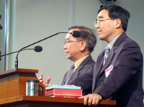 第四晚奮興會‧盧牧師說：「100%信徒都應為主而活！」