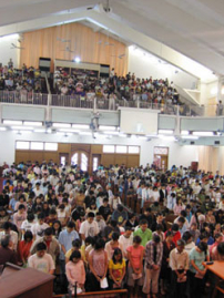 神愛火焰降臨港九研經會‧不少信徒投身事奉