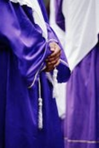 西班牙天主教打破傳統‧任命已婚前聖公會牧師為神父