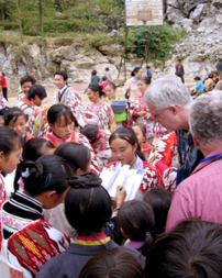 愛德先鋒「2006慈善月」關愛行動現已啟動