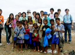 柬埔寨垃圾山村兒童4月首次來港見證神大愛