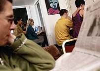 從傳統報紙到互聯網——人們獲取信息的途徑急劇變化